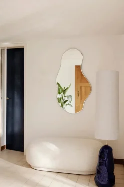 Ferm Living Pond Mirror stor, Brass fra> Gaver Til Hende|Spejle