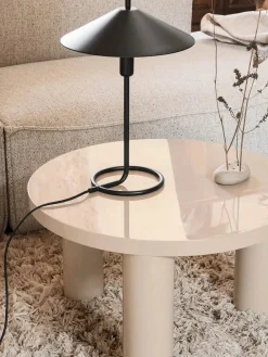 Ferm Living Post Coffee Table, cashmere fra> Sofaborde