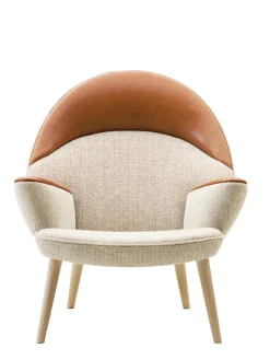 PP Møbler PP521 Den Polstrede Påfugl af Hans J. Wegner> Loungestole|Lænestole