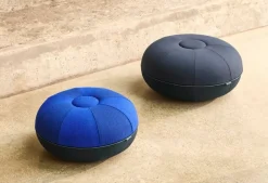 Fritz Hansen Puf Ø: 50cm af Cecilie Manz> Puffer|Sofaer
