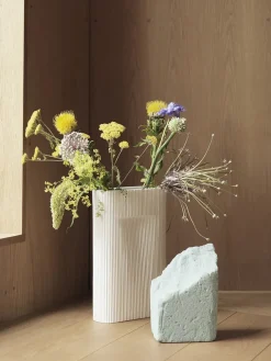 Muuto Ridge Vase fra> Vaser