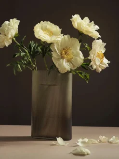Muuto Ridge Vase, light blue frosted glass fra><noscript><img width=