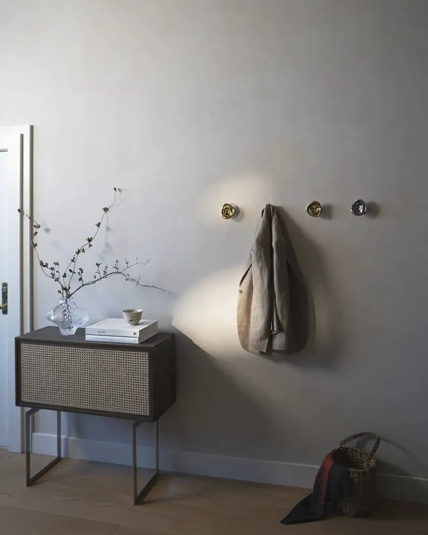 Hein Studio Ripple Knob Large, silver fra> Knagerækker|Entrémøbler