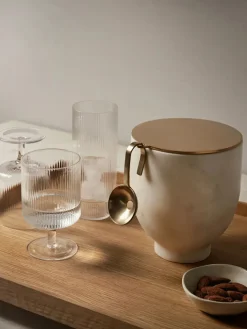 Ferm Living Ripple Wine Glasses, Sæt á 2 stk. fra> Service