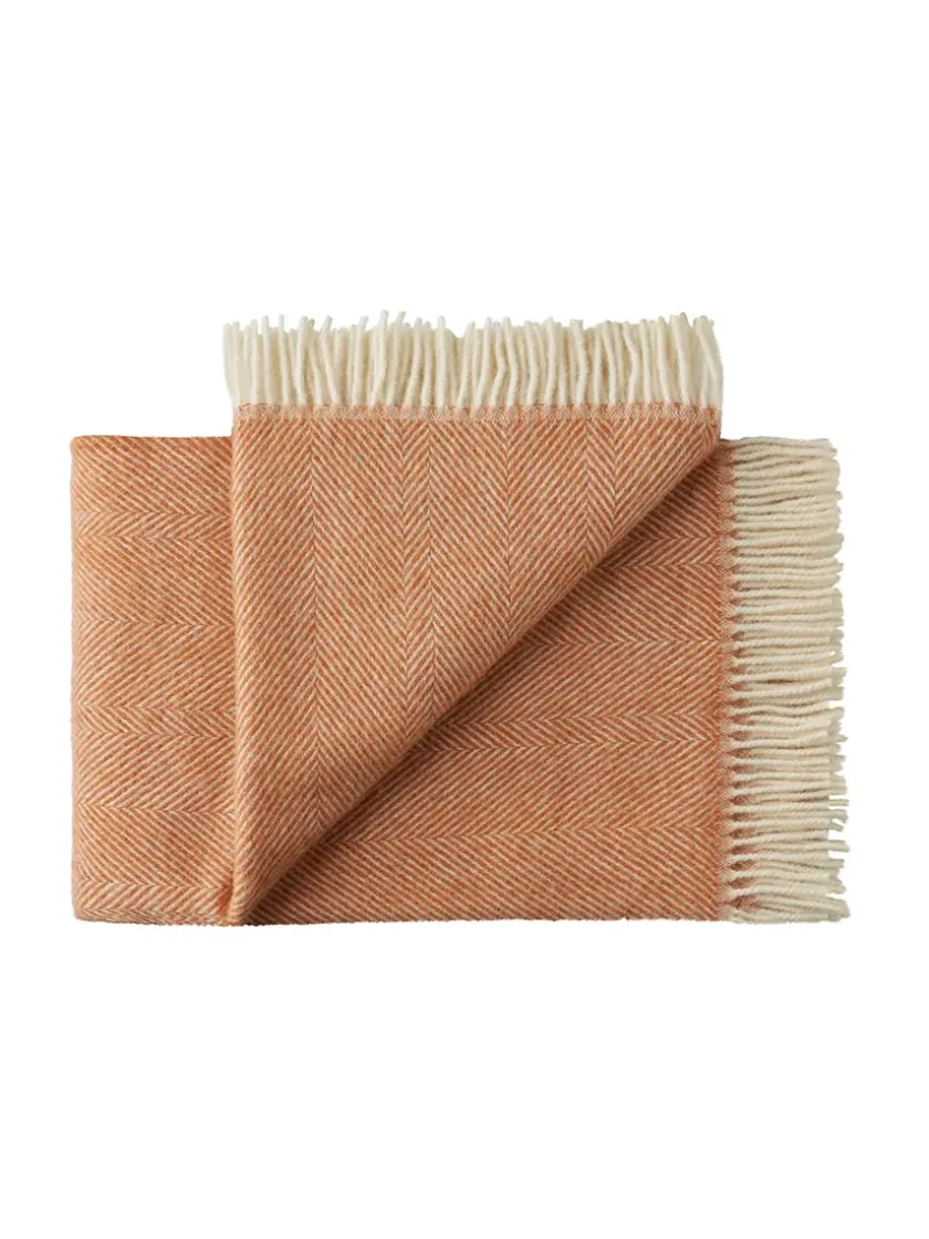 Silkeborg Uldspinderi Rømø Plaid, apricot orange fra> Puder Og Plaider