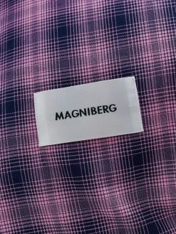 Magniberg Rodeo Pillow Case, neon pink check fra> Tekstiler Til Soveværelset