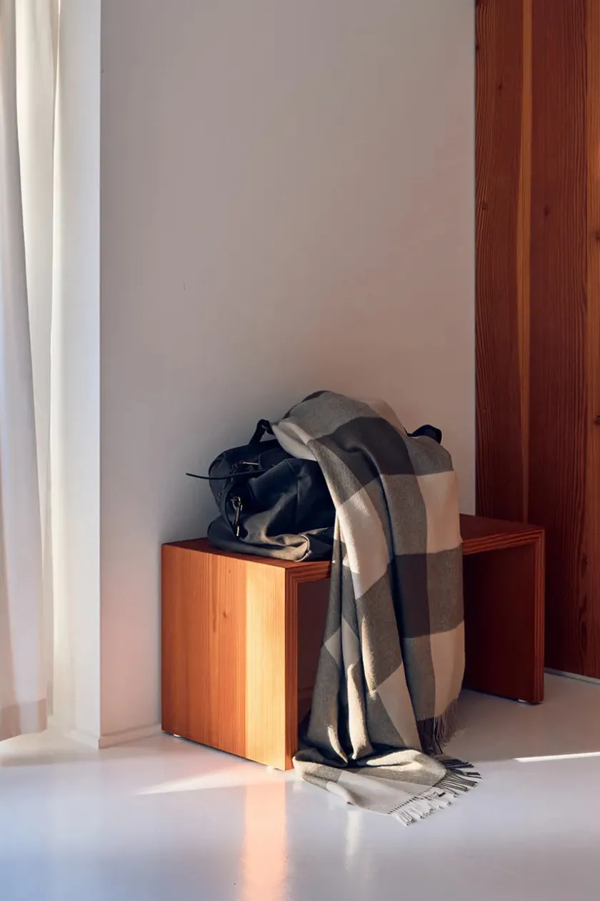 Silkeborg Uldspinderi Santa Fe Plaid, limestone fra> Puder Og Plaider