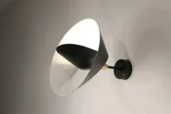 Editions Serge Mouille Saturnus Small Wall Lamp af Serge Mouille><noscript><img width=