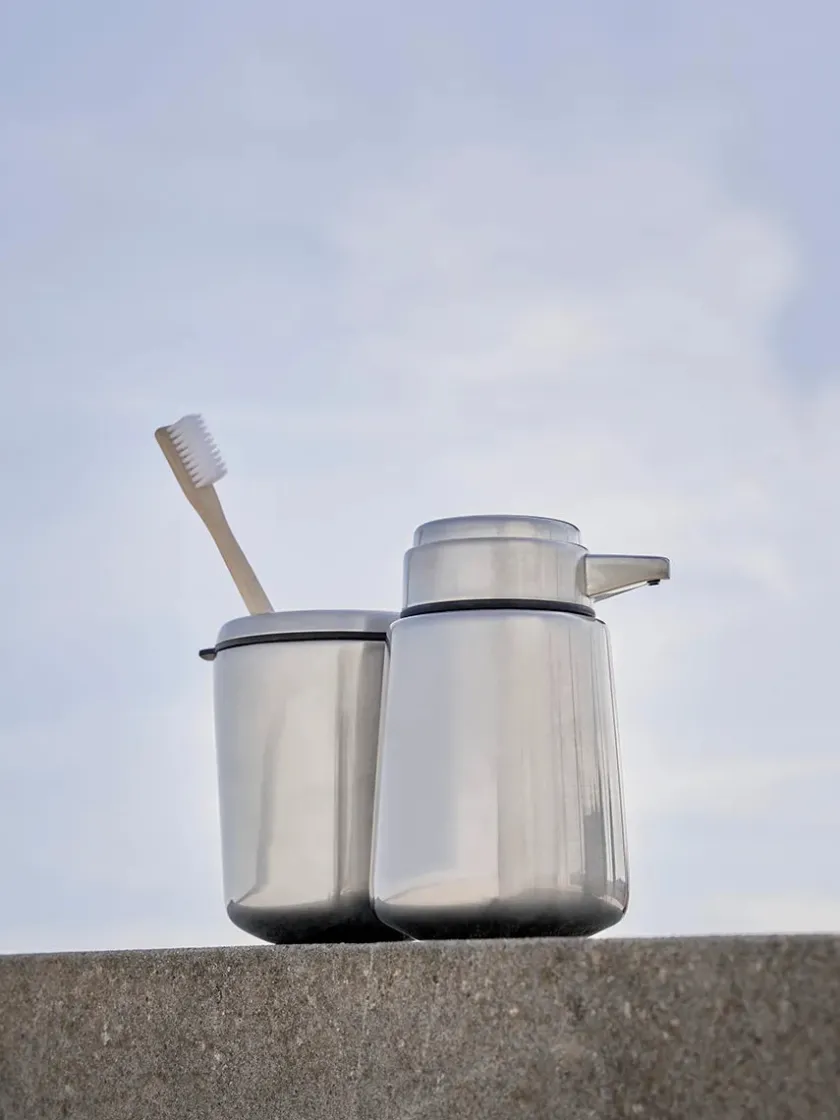 Vipp Sæbedispenser, hvid fra> Sæbedispensere