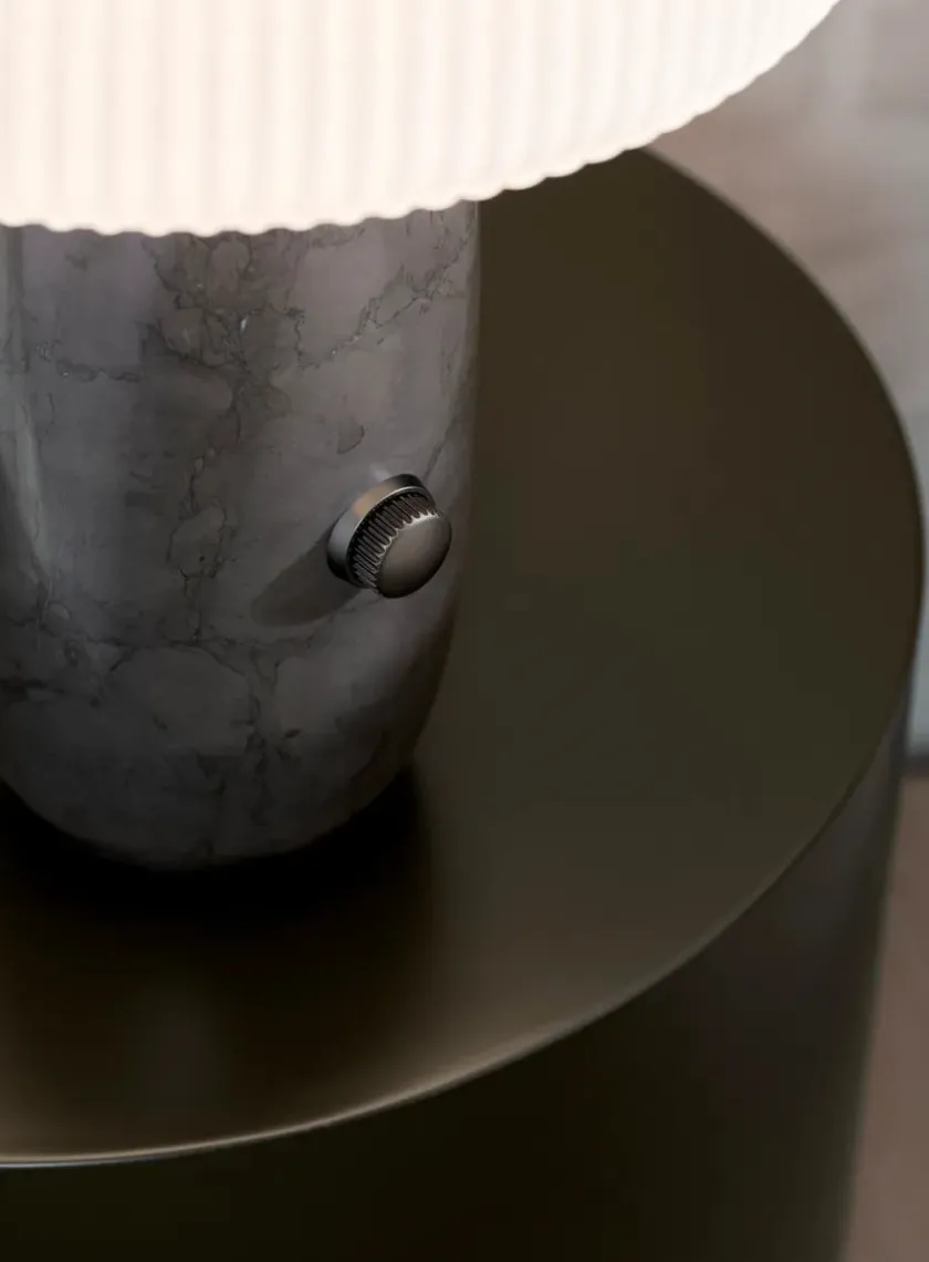 Vipp Sculpture bordlampe fra> Spots