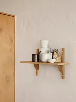 Ferm Living Sector Shelf S/N fra> Hylder