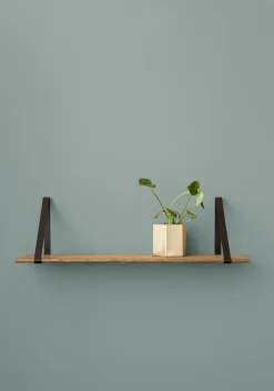 Ferm Living Shelf Hylde i egetræ fra> Hylder
