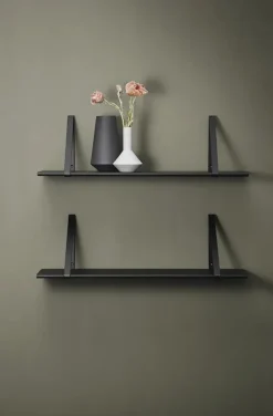 Ferm Living Shelf Hylde i egetræ fra><noscript><img width=