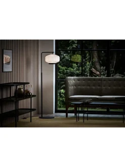 Le Klint Shibui gulvlampe fra> Gulvlamper|Spots