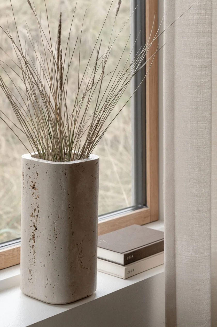 Wabi Sabi Nordic Siv Vase, medium fra> Gaver Til Hende|Vaser
