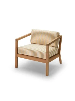 Fritz Hansen Skagerak Virkelyst Stol, Golden Yellow Stripe fra> Udendørs Loungemøbler|Havestole