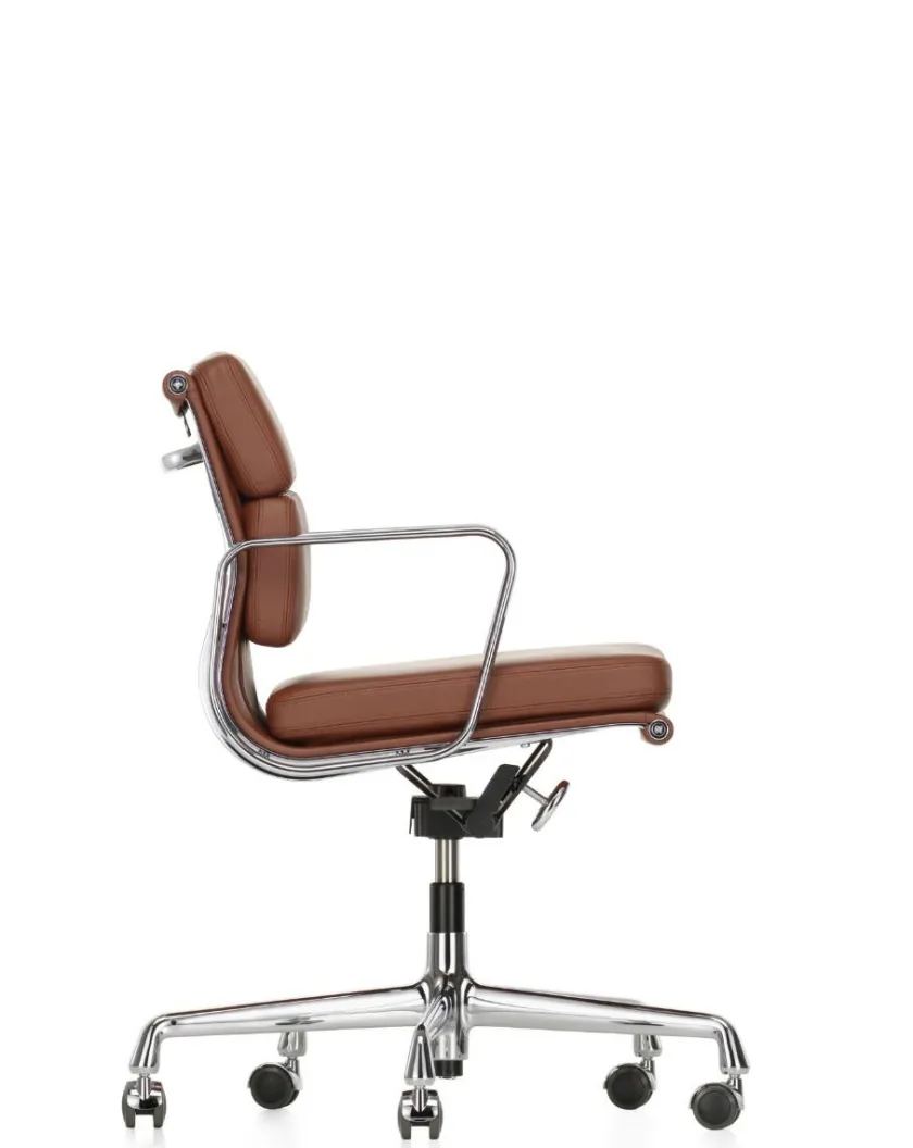 Vitra Soft Pad Chair EA 217 Kontorstol, sort læder/krom stel fra> Kontorstole