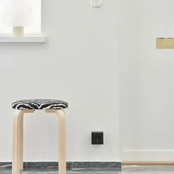 Avolt Square 2 Stikdåse med USB, beige fra><noscript><img width=