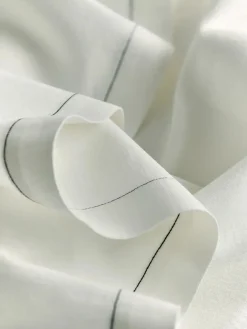 Louise Roe S.R. Table Cloth 03 fra><noscript><img width=