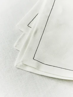 Louise Roe S.R. Table Cloth 01 fra> Køkkentekstiler