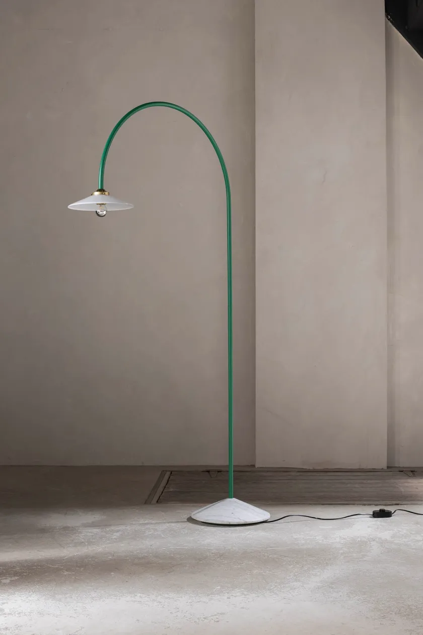 Valerie Objects Standing Lamp No. 2 Marble fra> Gulvlamper|Spots
