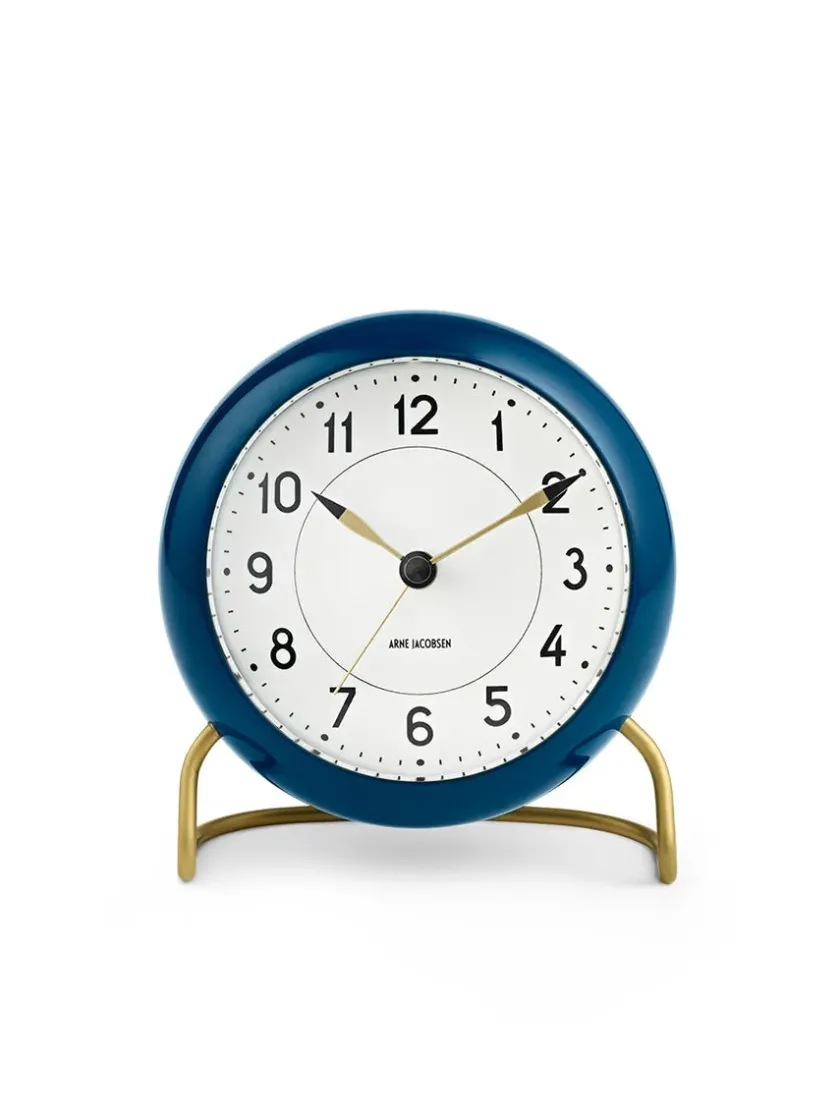 Arne Jacobsen Clocks Station Bordur, petroleum af Arne Jacobsen> Gaver Til Ham
