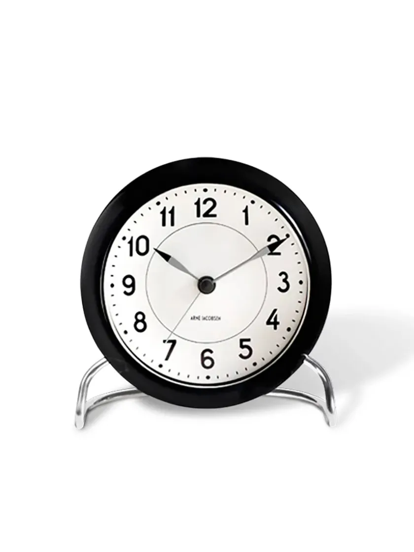Arne Jacobsen Clocks Station Bordur, sort af Arne Jacobsen> Gaver Til Ham