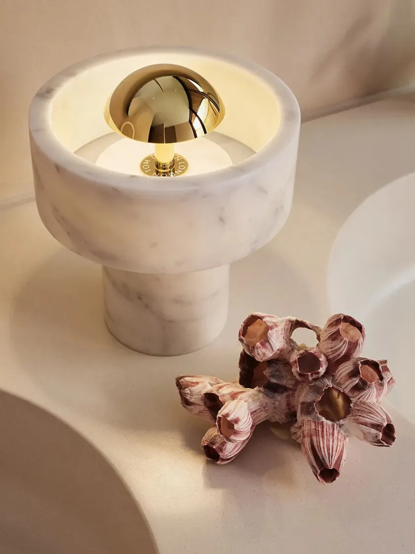 Tom Dixon Stone Portable Bordlampe fra> Portable Lamper|Spots