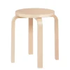 Artek Stool E60, lakeret birk fra> Skamler