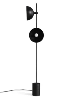 Handvärk Studio Lamp gulvlampe fra HANDVÄRK> Gulvlamper|Spots