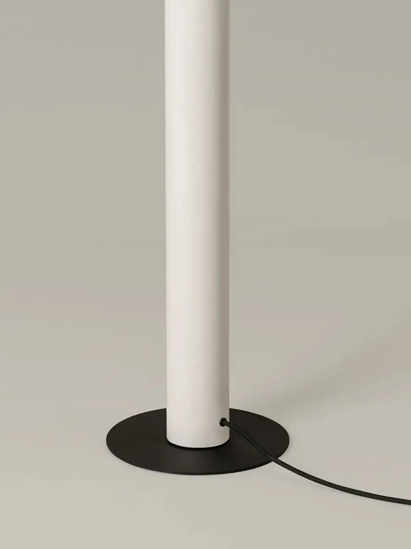 Santa & Cole Tatu Alta Gulvlampe, white grey fra Santa and Cole> Gulvlamper|Spots