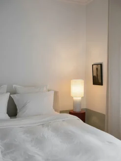 Louise Roe The Eight Over Eight Lamp Small, beige travertine fra><noscript><img width=