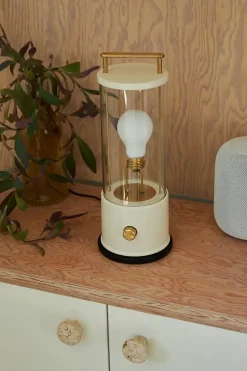 Tala The Muse Portable Lampe, Solid Brass fra><noscript><img width=