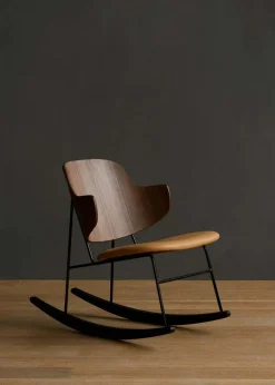 Audo Copenhagen The Penguin Rocking Chair, Læder fra> Gyngestole