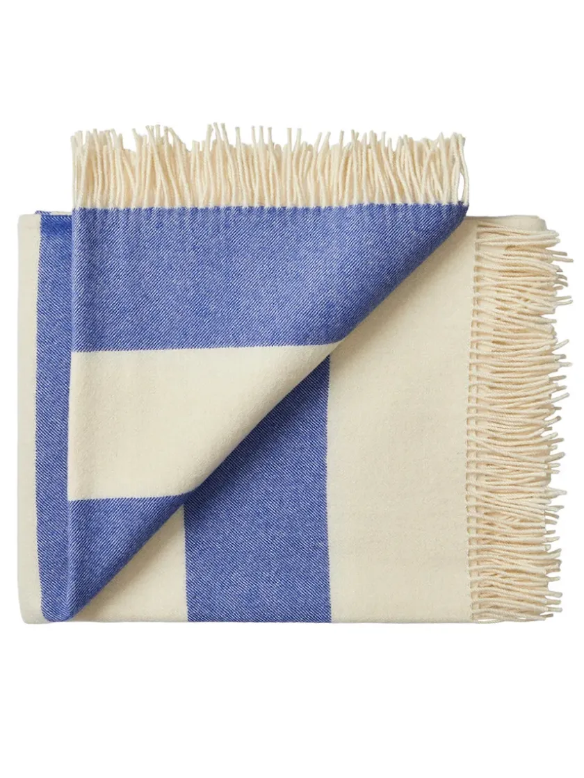 Silkeborg Uldspinderi The Sweater Plaid, blue fra> Puder Og Plaider