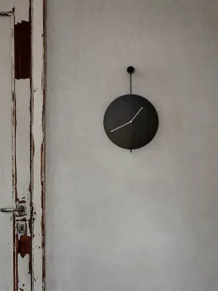 Ferm Living Trace vægur fra><noscript><img width=