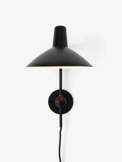 &Tradition Tripod HM12 Væglampe af Hvidt & Mølgaard><noscript><img width=