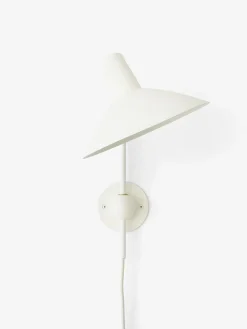 &Tradition Tripod HM12 Væglampe af Hvidt & Mølgaard><noscript><img width=