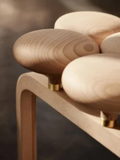 Fritz Hansen Utzon Stool fra><noscript><img width=