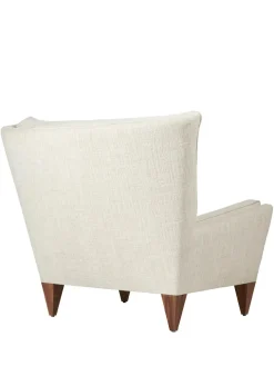 GUBI V11 Lounge Chair, smooth leather coffee fra><noscript><img width=
