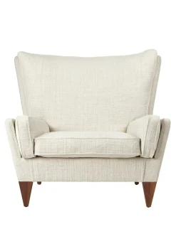 GUBI V11 Lounge Chair, smooth leather cream fra><noscript><img width=