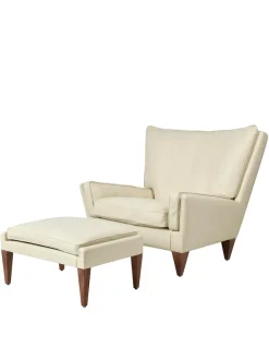 GUBI V11 Ottoman, smooth leather cream fra><noscript><img width=