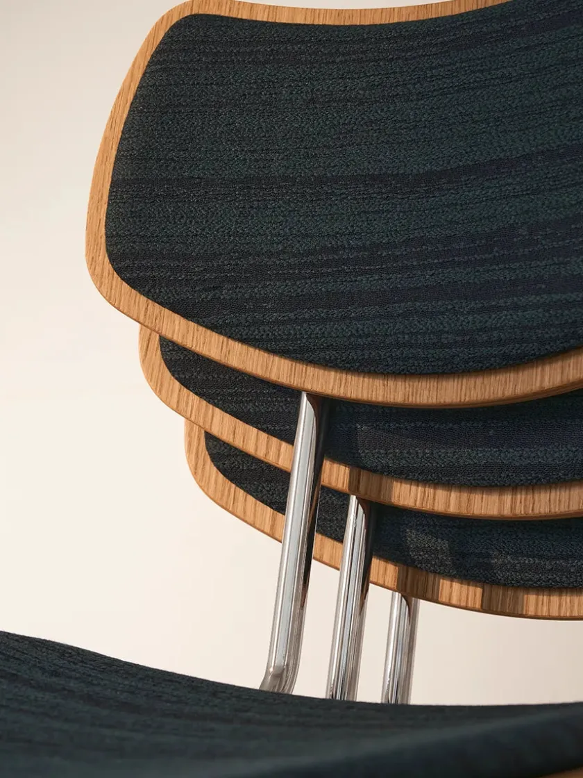 Carl Hansen & Søn Vega Stol, mood 01104/krom fra> Spisebordsstole