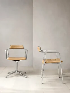 Vipp 452 Swivel Chair, curly edition fra><noscript><img width=