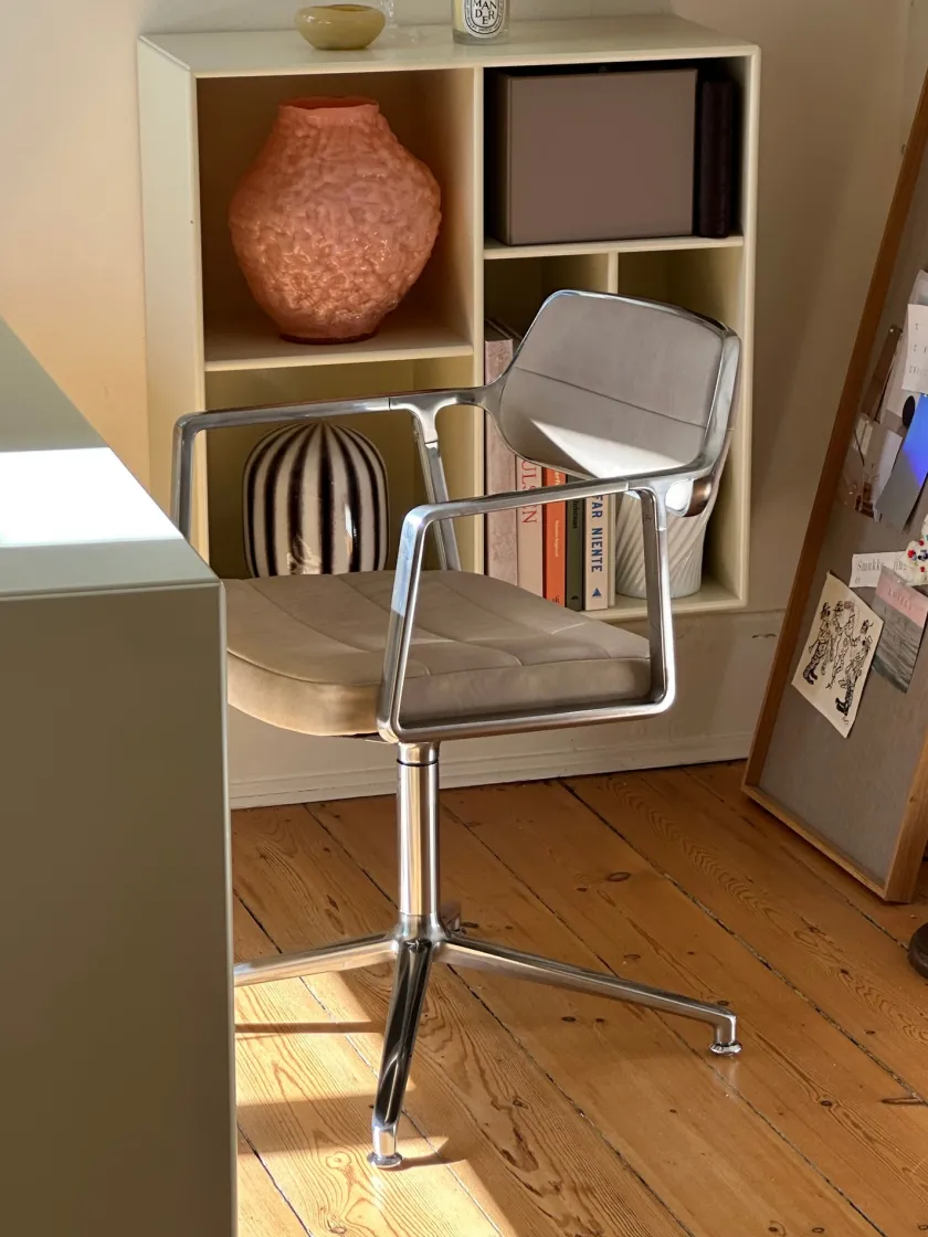Vipp 453 Swivel Chair fra> Spisebordsstole