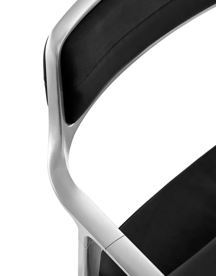 Vipp 452 Swivel Chair m/sort stel & hjul, sort læder fra> Kontorstole