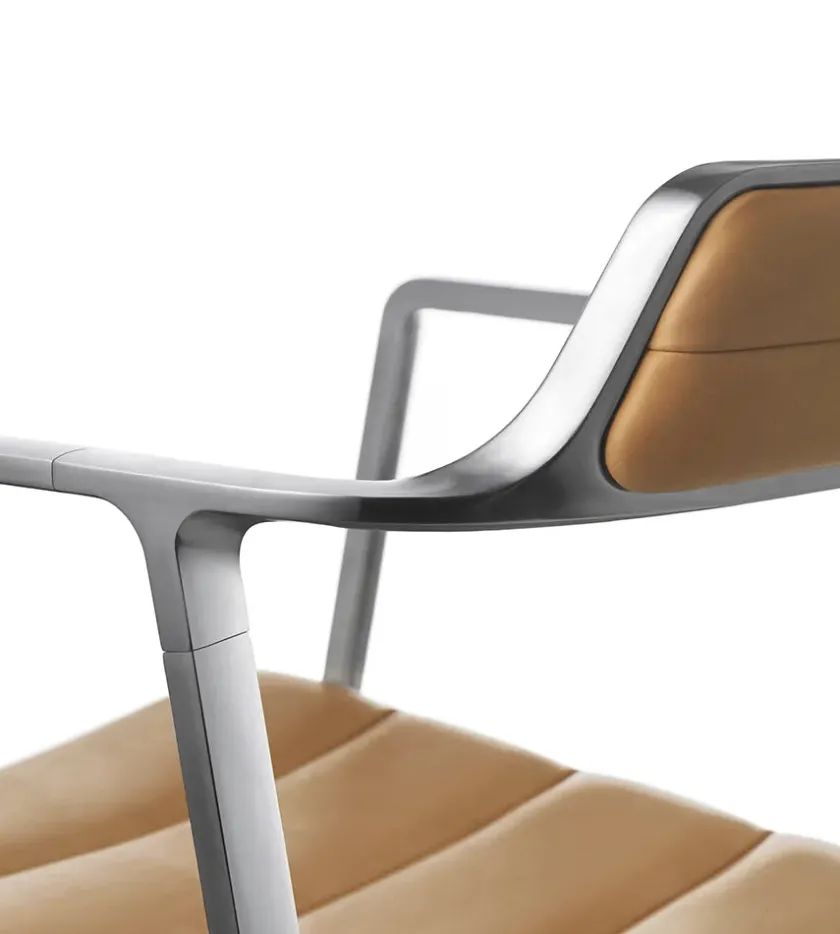 Vipp 452 Swivel Chair m/sort stel, sort læder fra> Spisebordsstole