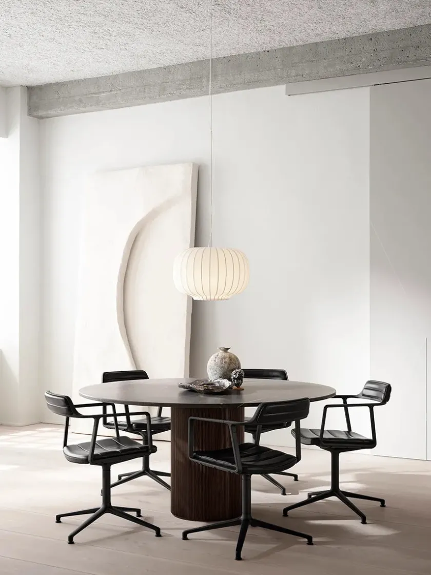 Vipp 452 Swivel Chair, sort læder fra> Spisebordsstole
