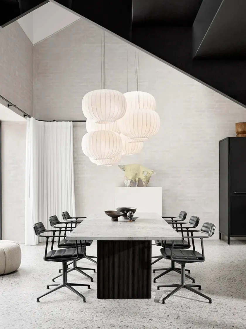 Vipp 452 Swivel Chair, sort læder fra> Spisebordsstole