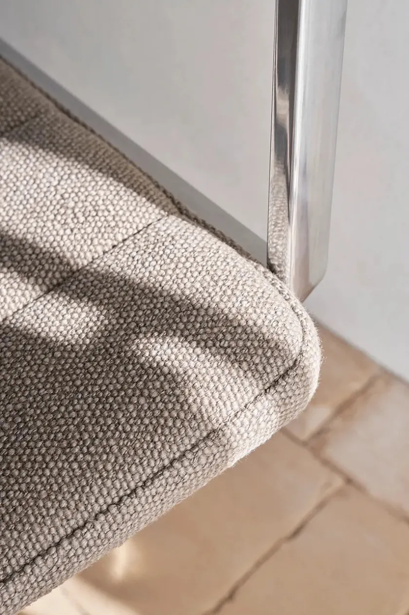 Vipp 452 Swivel Chair, sort læder fra> Spisebordsstole